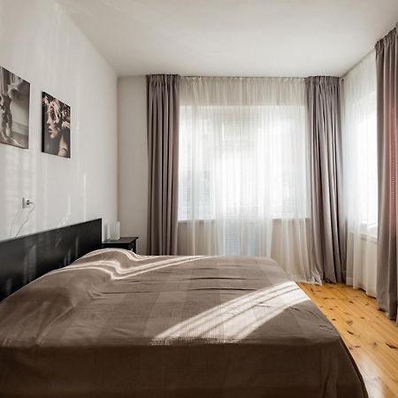 Spacious 3 Bedroom Home In Sofia'S Top Center المظهر الخارجي الصورة