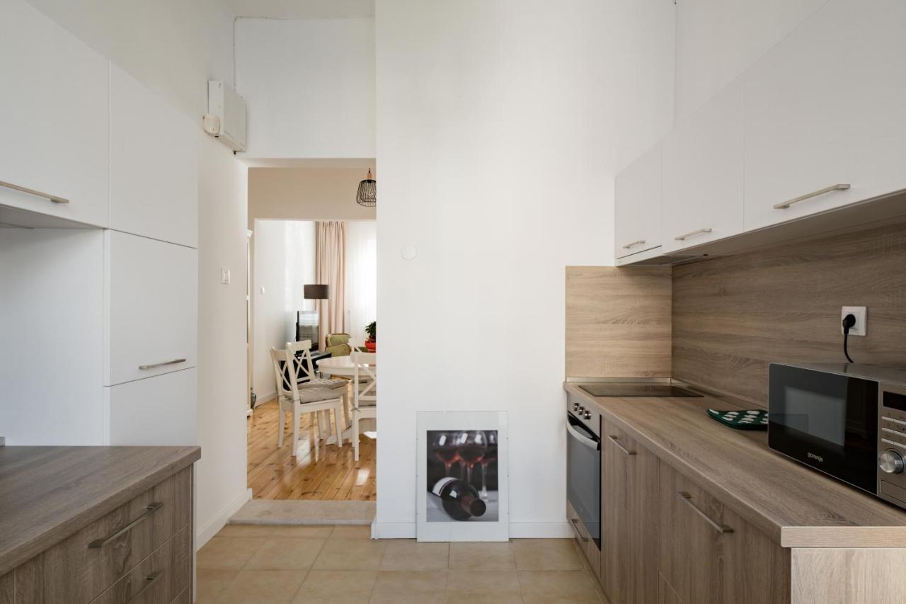 Spacious 3 Bedroom Home In Sofia'S Top Center المظهر الخارجي الصورة