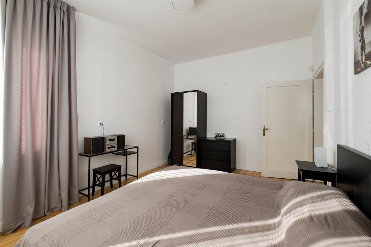 Spacious 3 Bedroom Home In Sofia'S Top Center المظهر الخارجي الصورة